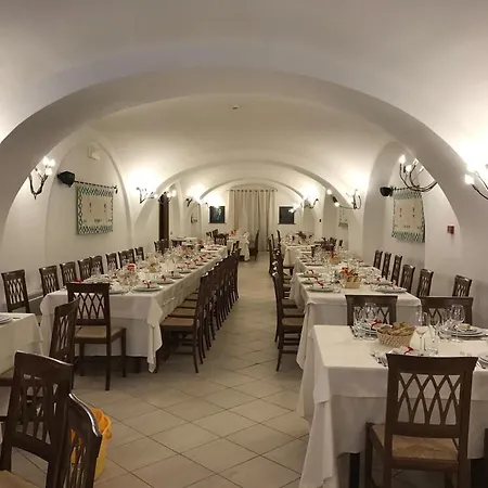 فندق Il Duomo Phg أوريستانو