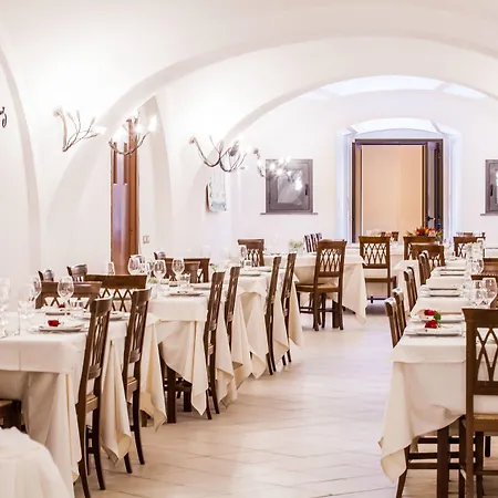 Il Duomo Phg Szálloda 3*