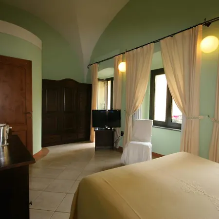 Il Duomo Phg 3* オリスターノ